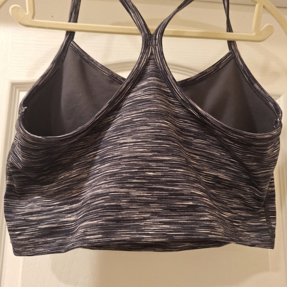 NWOT Offline by Aerie Hugger Sports Bra Large - Picture 2 of 2